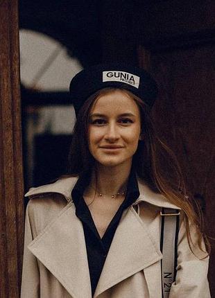 Капелюшок gunia project в чорному кольорі