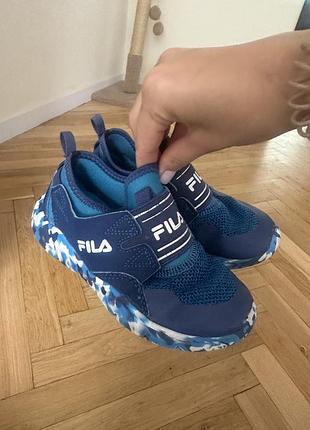Fila сині кросівки 28 без шнурків типу nike