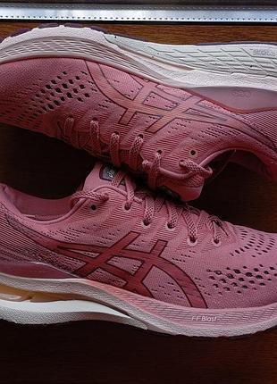 Жіночі кросівки для бігу asics gel-kayano 28 1012b047 оригінал р.40.5