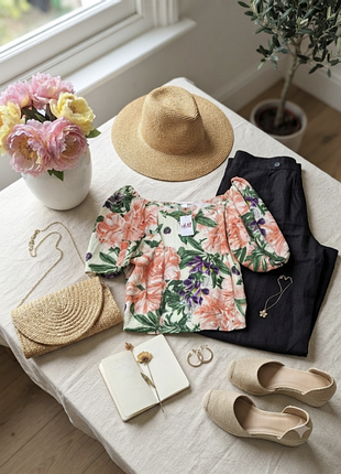 Нова блуза h&m