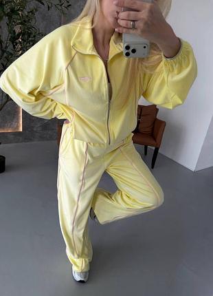 Спортивный костюм