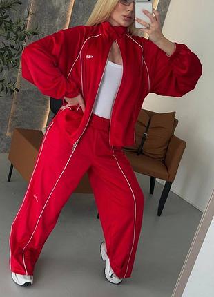 Спортивный костюм