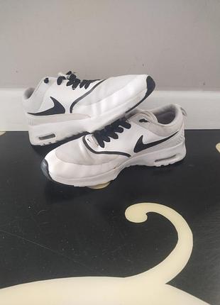 Оригинальные кроссовки nike белые 37 размер