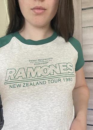 Футболка в винтажном стиле ramones new zealand tour 1980 / реглан с кулисками