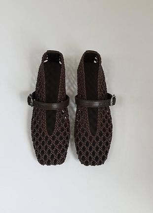 Женские балетки