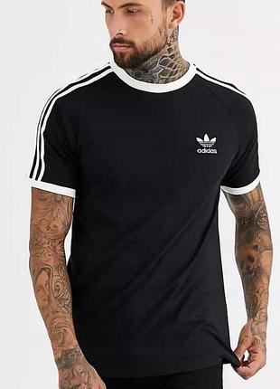 Футболка adidas originals чорна з білими смужками