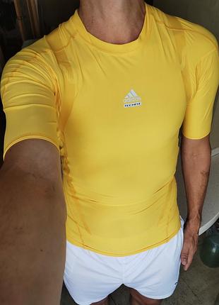 Новая мужская компрессионная спортивная футболка adidas techfit tf w s/sp