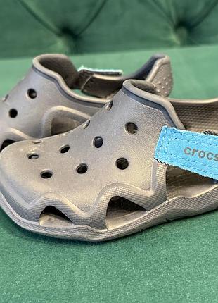 Crocs c10 розмір 27 ( cсині на ліпучці )