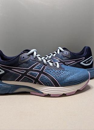Женские кроссовки для бега asics 1968-4000 2 1012a717-400 
размер us 7 eu 38