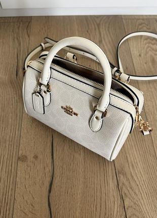Сумка в стилі coach