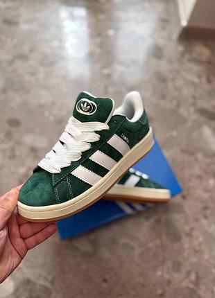 Стильные женские кроссовки adidas campus green