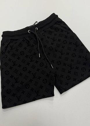 Женские шорты louis vuitton короткие