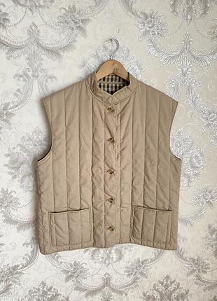 Жилетка жіноча в клітинку aquascutum