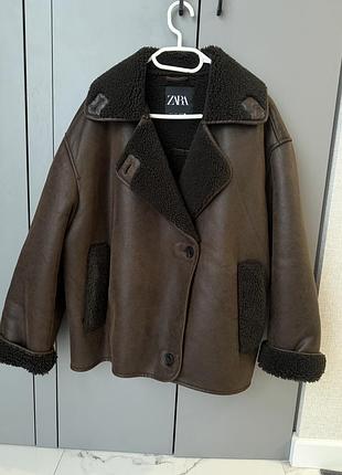 Дублянка zara. стильний коричневий колір, розмір s, також підійде на м.