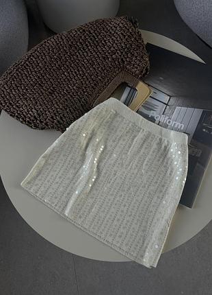 Міні- спідниця з пайетками zara літня пляжна спідниця zara колір вершкового масла