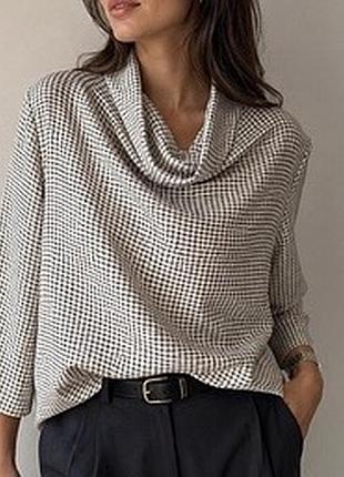 Атласна блузка zara в дрібну клітинку з коміром-хомутом