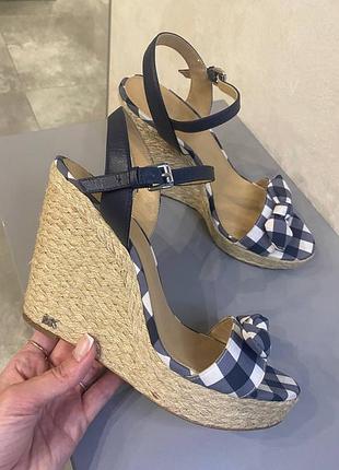 Босоніжки оригінал  michael kors   розмір 10 (39 ) уст 25,3