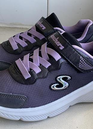 Кросівки skechers 32/33