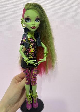 Лялька венера ( не репро ) monster high