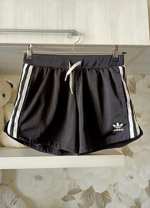 Шорты для девочки 146 152 см adidas