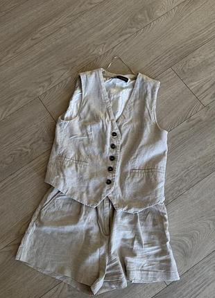 Лляний костюм zara