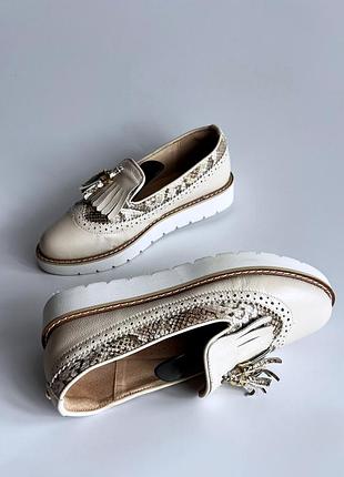 Комфортные и базовые лоферы на высокой подошве от moda in pelle💘