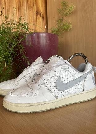 Кросівки nike р 38 устілкп 24см.