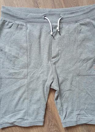 Брендовые шорты jack &amp;jones.