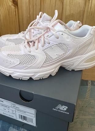 Кросівки new balance 530 в ніжно рожевому кольорі