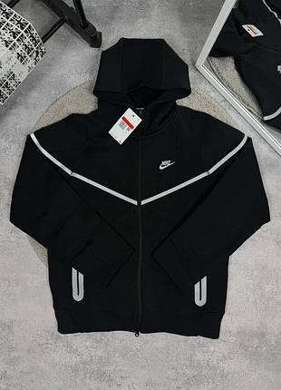 Чоловіча кофта nike tech fleece в чорному кольорі