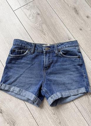 Шорти  levi’s на 10 років
