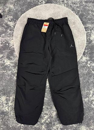 Чоловічі штани air jordan в чорному кольорі