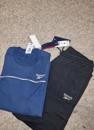 Комплект reebok , розмір - m