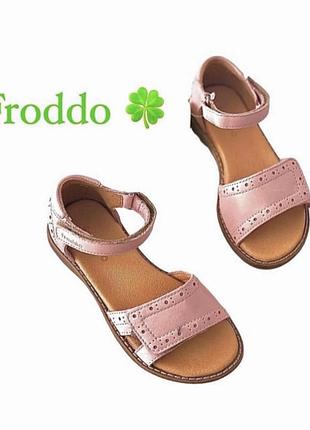 Нові з бірками сандалі для дівчинки froddo (g3150113-2, натуральна шкіра,рожеві) на 29 розмір