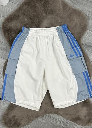 Чоловічі оригінальні шорти adidas