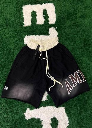Amiri short