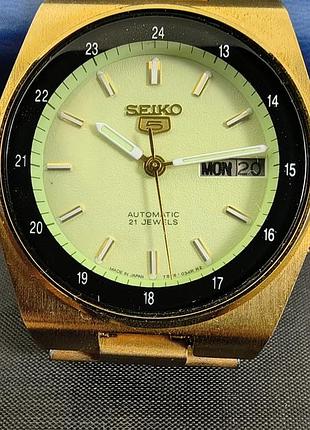Seiko 5 automatic