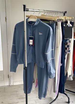 Спортивний костюм reebok light blue gs9359