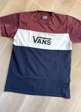 Футболка vans s