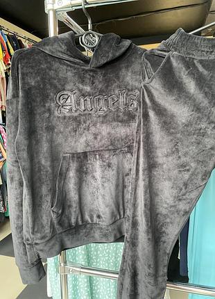 Велюровий костюм