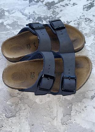 Шльопанці birkenstock arizona