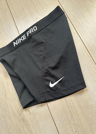 Спортивні шорти nike pro