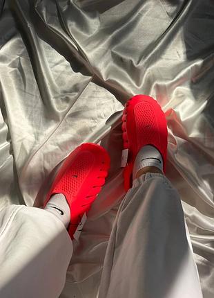 Nike mind slide solar red 4