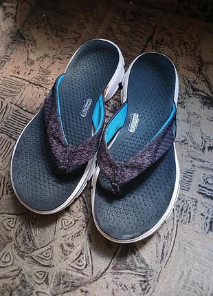 Шлепанцы skechers раз.40