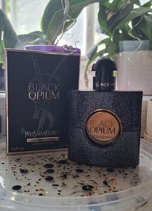 Парфумована вода ysl black opium 50ml
