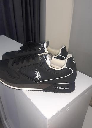 Чоловічі кросівки polo.