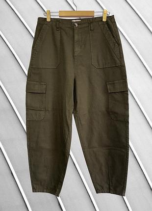 Жіночі штани мом хакі tu l xl 14 42 оригінал джинси карго моми з накладними кишенями з високою посадкою стан ідеал 48 50