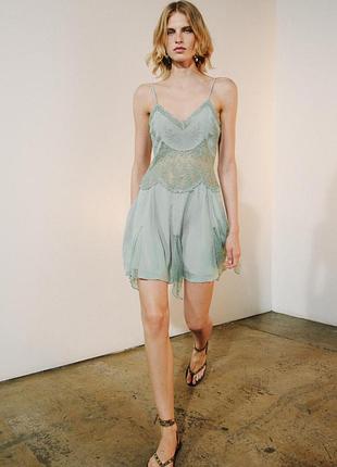 Короткое кружевное платье zw collection