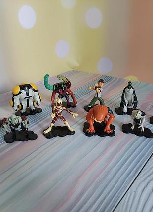 Набор мини-фигурок персонажей из мультсериала ben 10