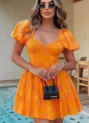 Сукня з прошви zara
